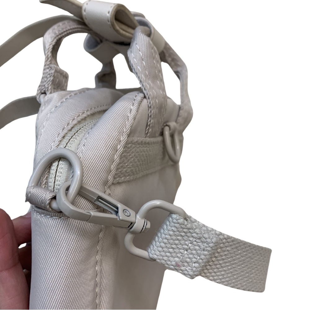 Doughnut Tiny Mini Crossbody Bag Tan Beige Small Travel Athleisure Neutral - Picture 6 of 10